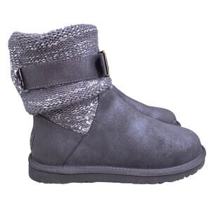 NWT UGG Women’s Cambridge Grey Metallic Pull On Winter Boots Size US 6